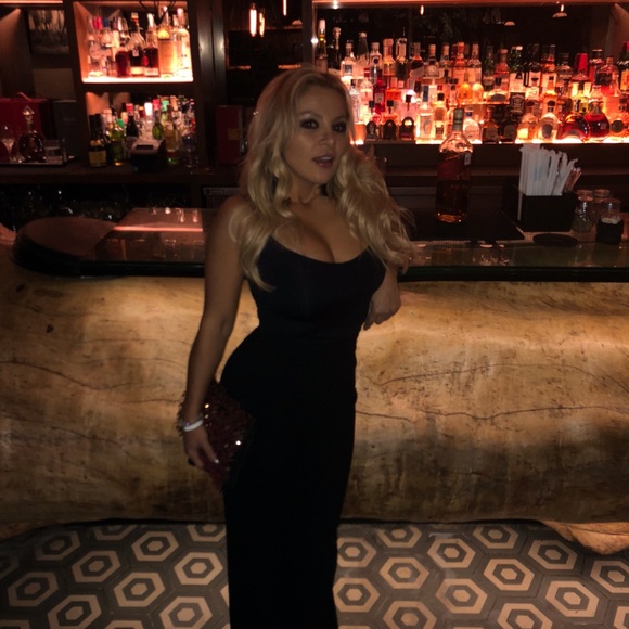 Meet your Posher, Erykah - Picture 4 of 4